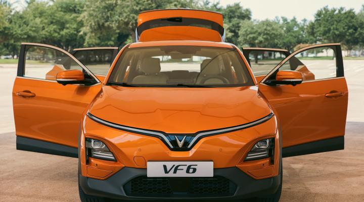 VinFast chính thức ra mắt mẫu SUV điện VF 6 dành cho gia đình Việt